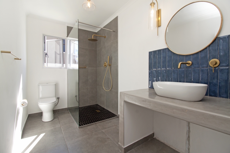 3 Bedroom Property for Sale in Milkwood Park Western Cape